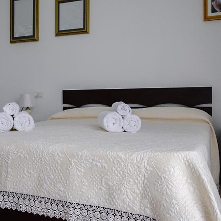 Villa Le Residenze Di Baia Sant'Anna à Tanaunella Extérieur photo